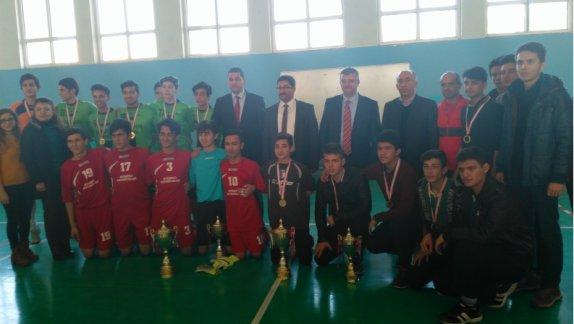 Ereğli Anadolu Lisesinde Sınıflar Arası Futsal Turnuvası Final Maçı Yapıldı 