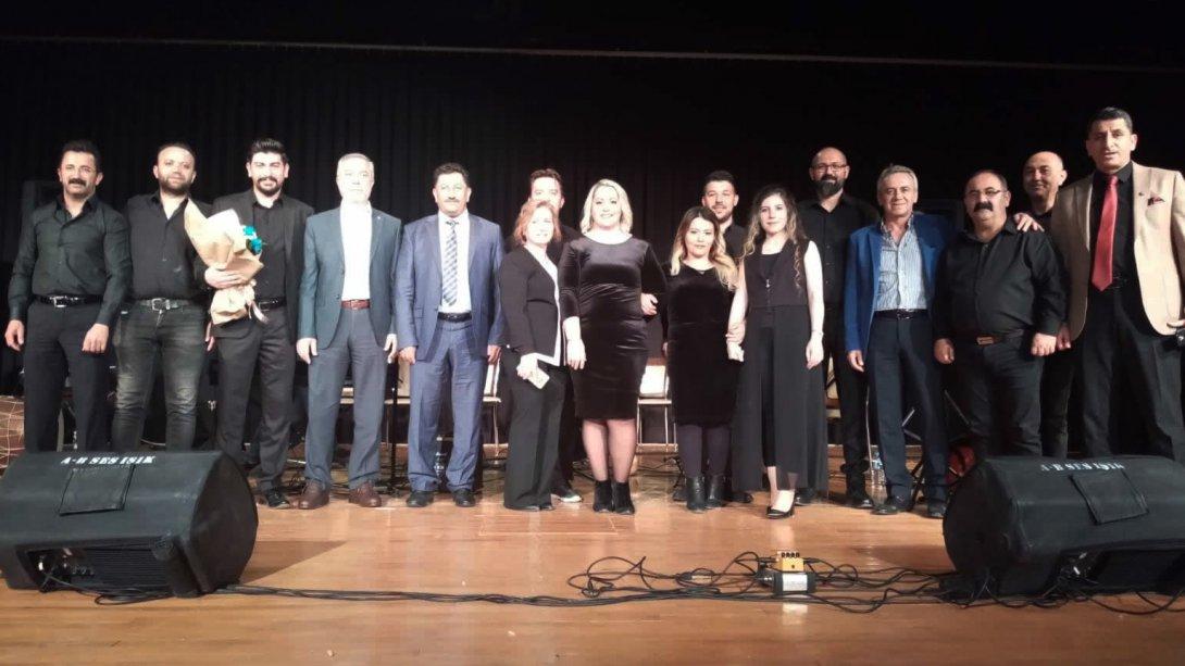 Öğretmenlerimize Türk Halk Müziği Konseri